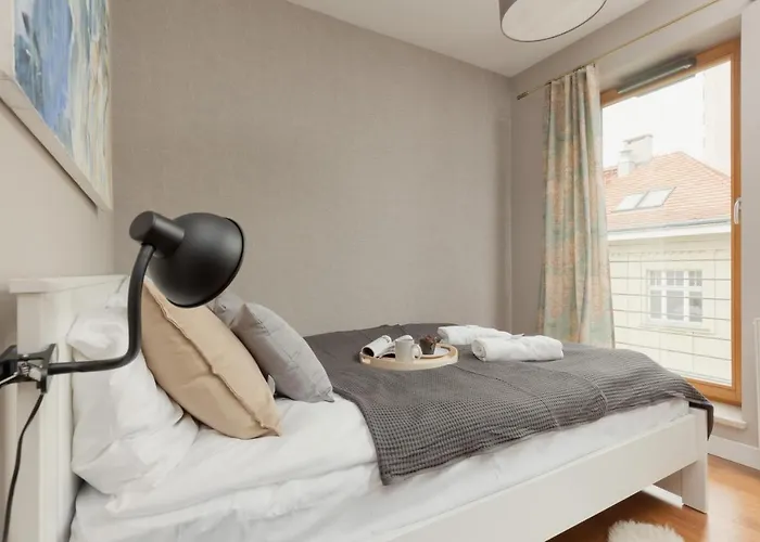 Apartment Elegancki W Centrum Gdyni Z Parkingiem By Renters